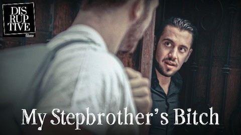 ブローク中毒者は滞在する場所のために義理の兄弟を吸う-ディスラプティブフィルム