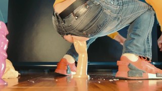 Jeance Fist by AnalMagic – A Russian guy is dressed in jeans with a big hole and puts huge toys