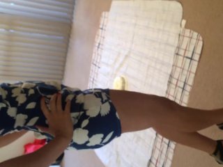 Slut Teases & Strips Before Cake Sitting & Fucking Herself.