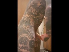 Bathroom Kneeling Jack - Screenshot 11 of 16