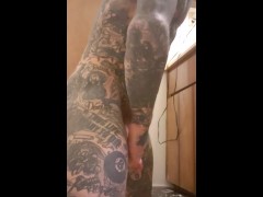 Bathroom Kneeling Jack
