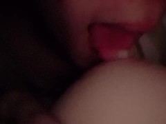 【女性向け】深夜のベッド、寝てる彼女のおっぱいを舐め続けるイケメン社会人 - Screenshot 13 of 16 - Licking