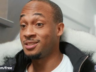 Men - Hot Muscular Malik Delgaty Fucks Trent King's Mouth And Ass With His Big Dick screenshot number 0