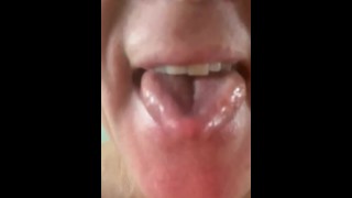Pussy Licker - She Bangs 