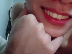 【寂しい夜にこの動画を】たまたま見たエロいサイトで見かけた動画が私に話しかけてくる