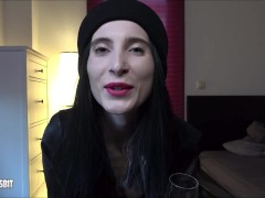 Du bist meine männliche Glory Hole Schlampe!!