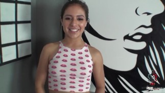 Jynx maze lets me eat out her hot latina cunt