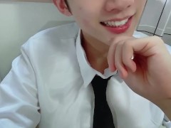 【みらへ】先輩上司の奥さんをぐちゃぐちゃにしちゃう後輩くん「可愛い声出すんですね」 - Screenshot 1 of 16 - Messes