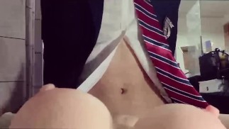 [For women] A fierce 11-minute vaginal cum shot etch with a local Kuzuyarichin senior "You understan