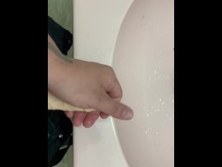 Solo bathroom 