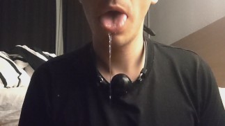堵嘴球和流口水