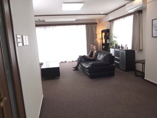 JAPANESE UNCENSORED! Mature Secretary Gets A Creampie During The Interview