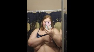 BBW plays with natural tits