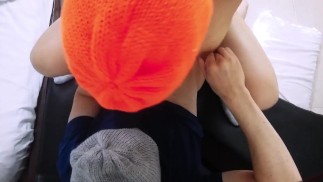 Неверная школьница трахнул ее в гостиной