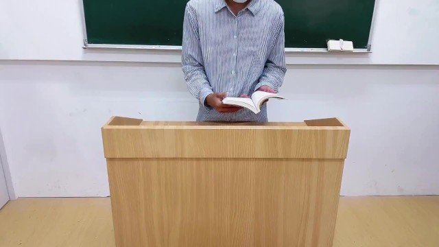 制服姿のかわいいJKが教室で教師の男にバックと正常位で犯される