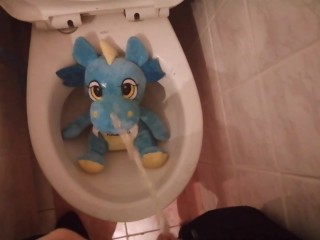 Blue Dragon Peeing#1