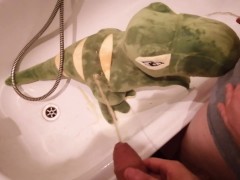 Green Dinosaur  Peeing#3