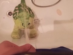 Green dinosur Peeing#1