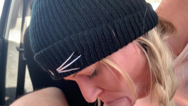 CAR Blowjob-INSTAGRAM:ClaudiaMacc7