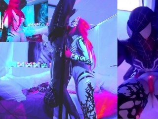 @SexyNeonKitty Blowing Spiderman Upside down on Chaturbate Live