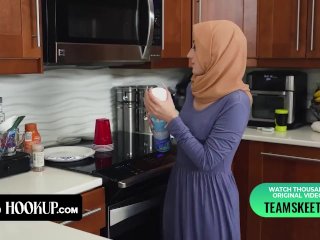 Hijab Hookup - Middle Eastern Maid Gets Her Pussy Fucked Hard ForStealing Money From Her_Boss