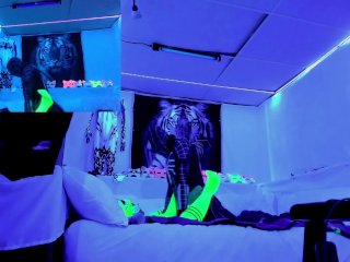 @SexyNeonKitty Goofy Spider Fucking Chaturbate Live