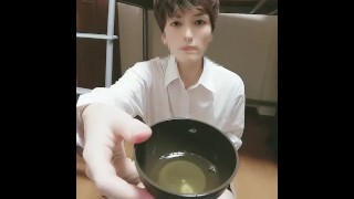 Handsome Japanese pee! Pissing a lot in a cup! 005