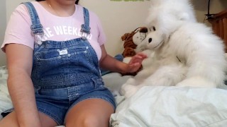 Orgasm With Plushies