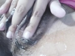 Thai teen play with her wet pussy 