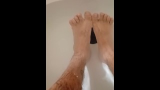 Latino papa voeten onder water - ASMR