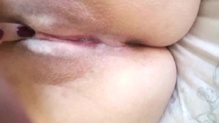 Juicy quick fast pussy cum by the wife