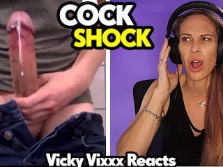 Ela Gosta De Paus Grandes? Vicky Reage