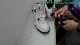 Unpacking and fun with Friends Jordan 4 and worn socks