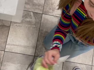 She stained my shorts and blew me in the bathroom screenshot number 0