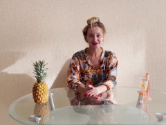 КОМУ Я НУЖНА  - Screenshot 9 of 16 - Секс