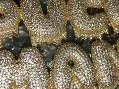 Artis official Pucci Mane Bet u no me now Think I’m playing Go buy my jewelry today cuban link