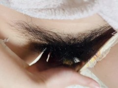 オナニーの主観映像♡まん毛を愛液で濡らしながらグチュグチュ指マンして喘ぐ素人【個人撮影】