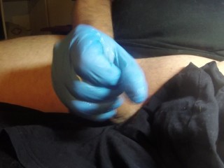 Quick and DirtyJerk/Wank in ship cabin off dutymight get caught.