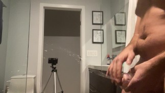 RIESIGER, DICKER SPRITZER ... DANN MASSIVER ORGASMUS UND CUMSHOT