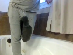 Pee Compilation - Screenshot 2 of 16 - Pissing Compilation