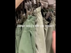Video I spread my asshole in the dressing room and I try a plug in the mall store, ¡Shhh.!