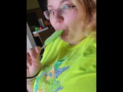 Pickle sucker 