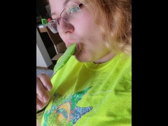 Pickle sucker  - Screenshot 15 of 16 - Thicc
