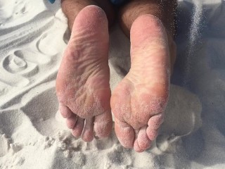 早晨木头找人来坐在我的硬鸡巴上 - Manlyfoot 公路旅行 - HYAMS 海滩