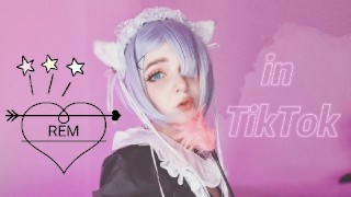 Rem Posing In Tik Tok 18 While Playing With Pussy