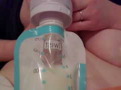 Filling up bags of MILK after pumping bbw TITTIES