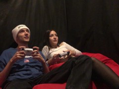 Позвал Поиграть в PS5 Но Мне Больше Понравилось Играть с Его Членом - Screenshot 1 of 16 - Ps5