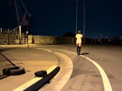 [SISSY] I walked naked in the industrial area at night.