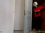 Preview 3 of French amateur takes the pizza delivery guy challenge. She sucks him and get fucked in the ass