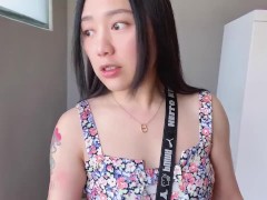Video daisybaby台灣無碼顏射The estate agent took the client to see the house and met a slut who offered to fuck